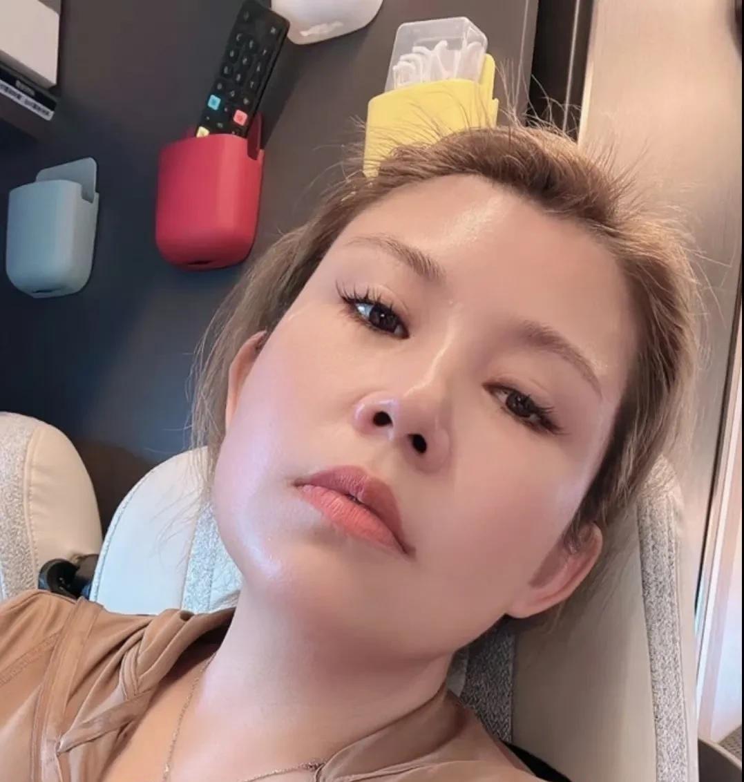 驴姐发文澄清姐夫的好你们看不见，以后就顾自家，不会再为你们付出！
       