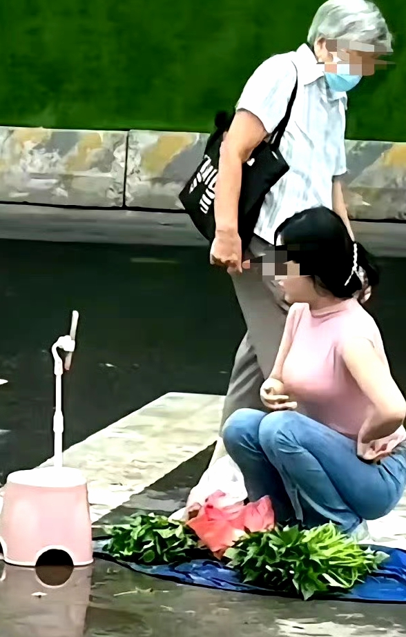 这就是为什么我从来不看网红直播的原因…弄虚作假​​​