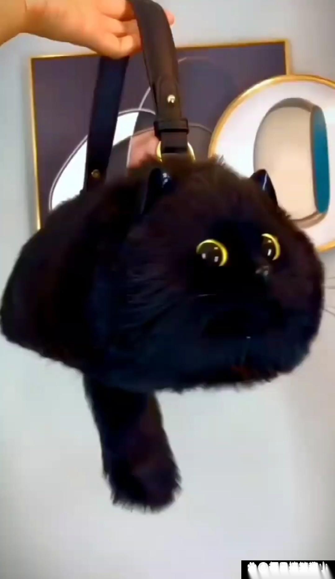 仿真猫咪包包，可以入手一个“撸猫”了