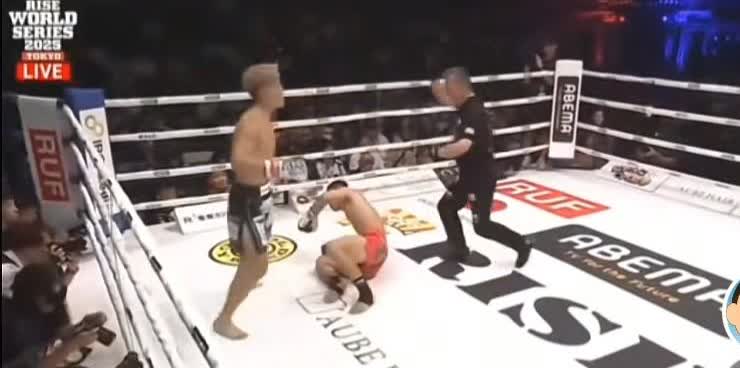 刚刚尝到一场胜利的喜悦，立马又尝到失败的滋味！

8 月1日，中国选手张景涛