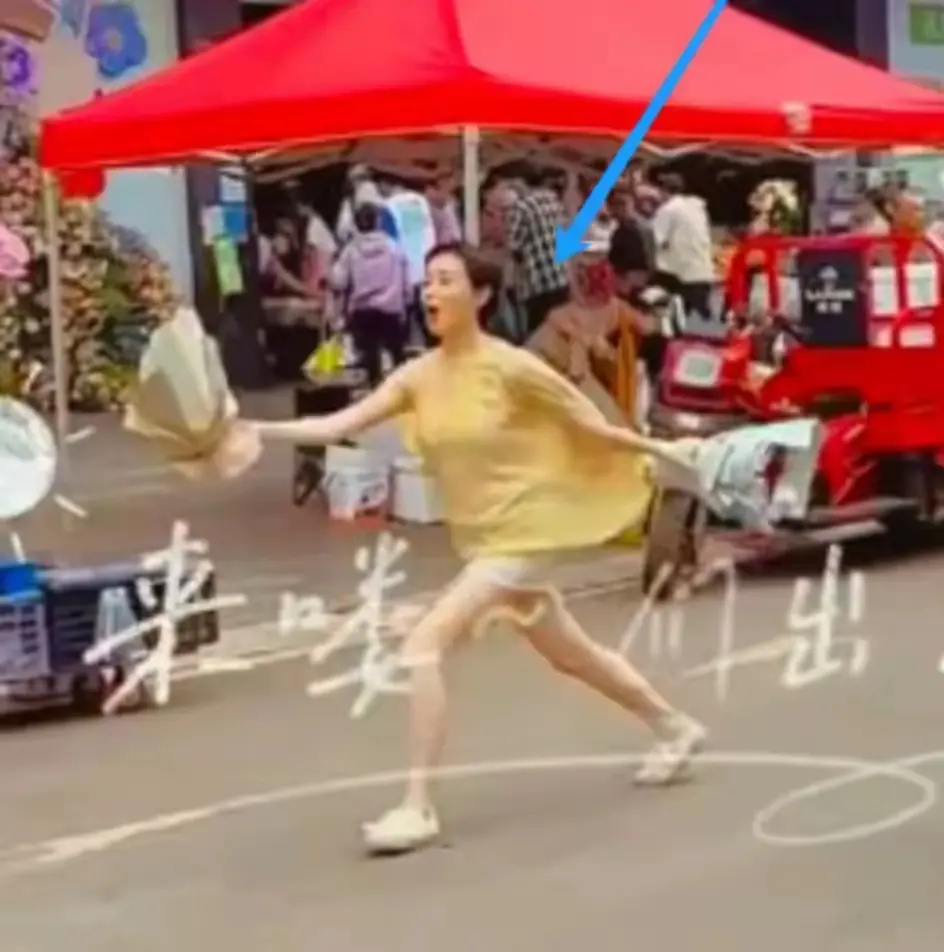 吴越的做法实在是太过浮夸，连表情管理都不要了，这是干嘛？