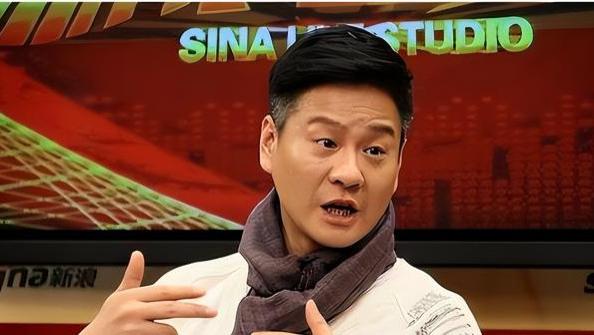 这位被称为内娱顶级负心汉的人，就是演员连奕名，相信爱看抗战剧的观众，应该对他并不陌生