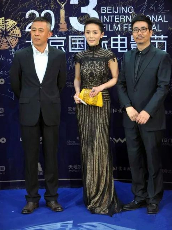 侯勇手头有点紧，就找到了自己的好兄弟范明，向他借款500000元，范明爽快的答应