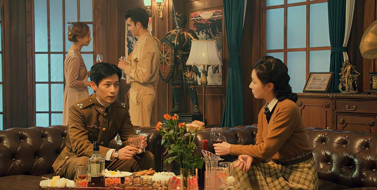 追剧《沉默的荣耀》潜伏在聂曦身边的女特务黎晴，看样子本质还是善良的，她在后面的剧