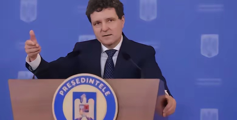 刚刷到条劲爆消息——俄罗斯驻罗马尼亚大使直接摊牌，说布加勒斯特已成北约干预乌克兰