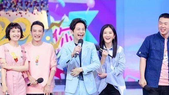 51岁主持人何炅：节目停播，婚姻低调，现状令人无法相信