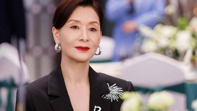 香港知名女星新剧霸气登场