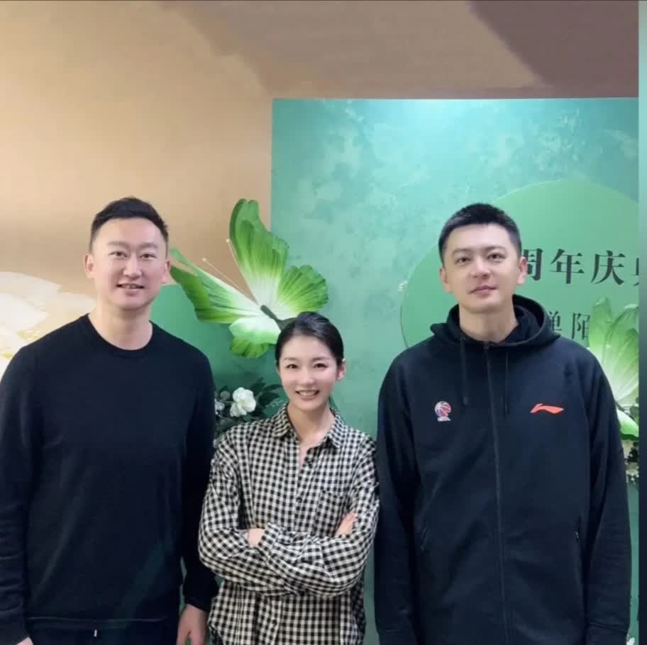 刘维伟出轨的事情基本上是铁一般的事实了！
刘维伟的妻子曝光了不少证据，
男方