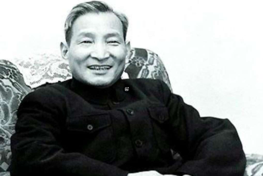 1993年，家家户户的电视上都放着一部大火的电视剧，但当88岁的陈云看到这部电视