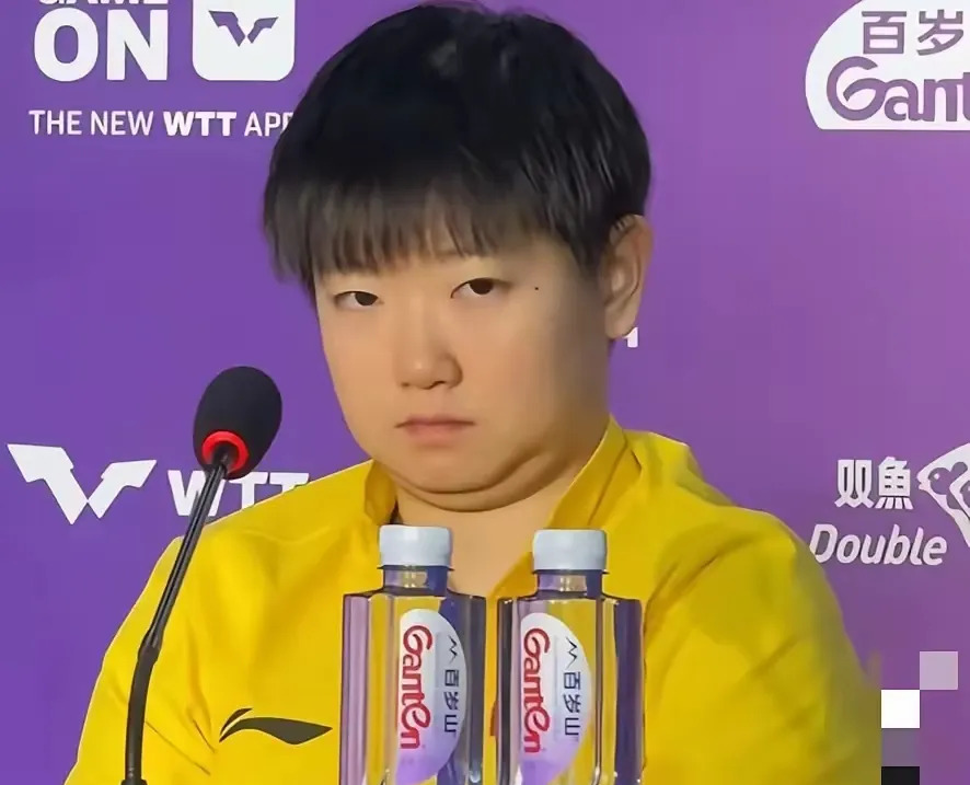 孙颖莎圆脸竟是肌肉











我的天哪！孙颖莎的小圆脸居然藏着惊天秘