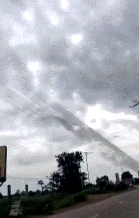 泰军出动6架F-16空袭柬军两师部，柬埔寨反击收复两处争议区域
据泰国军方通报，