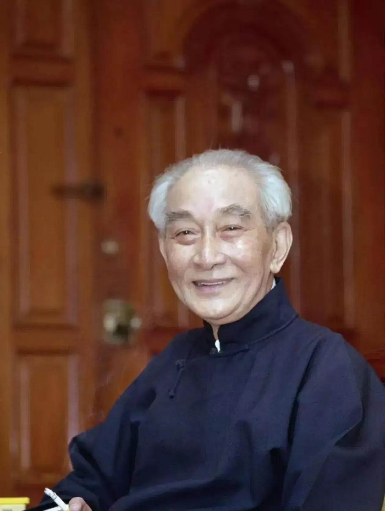 不是迷信，这些流传下来的老规矩，是有道理的:
第1：邻里办白事，千万别贸然前往，