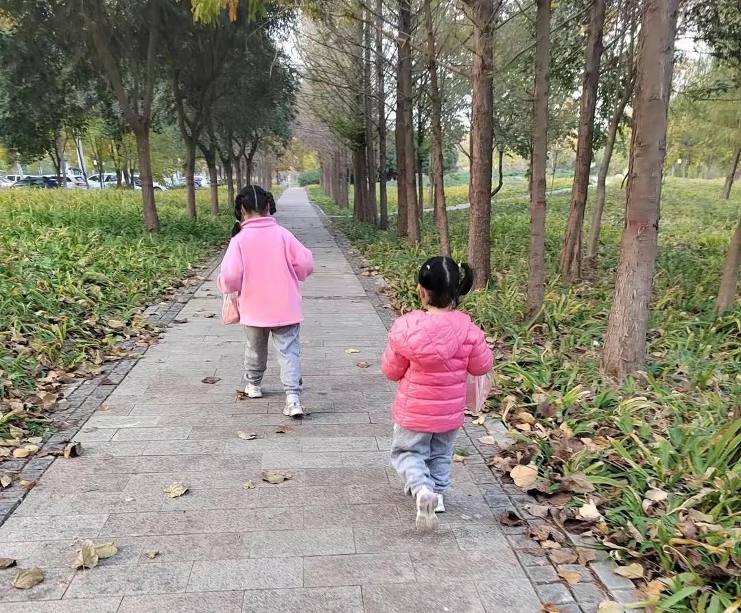 生男生女都一样，都很难继承家产，你还别不信！
在农村如果家里没有生男孩，就不开心