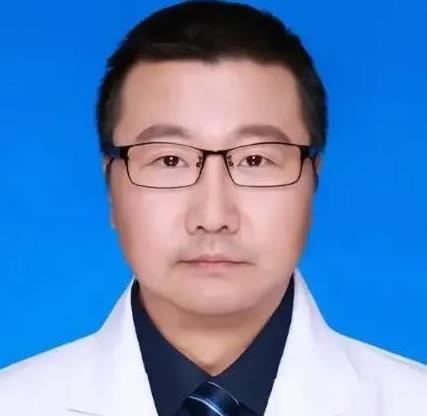 2019年，南京一医生连续14年来一直向医院内的病人们垫钱，还谎称是相关部门给的