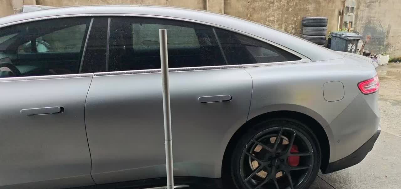 我的智界S7第三次换胎了，这次依然选的是米其林！S7开了4万多公里了！出去自驾游