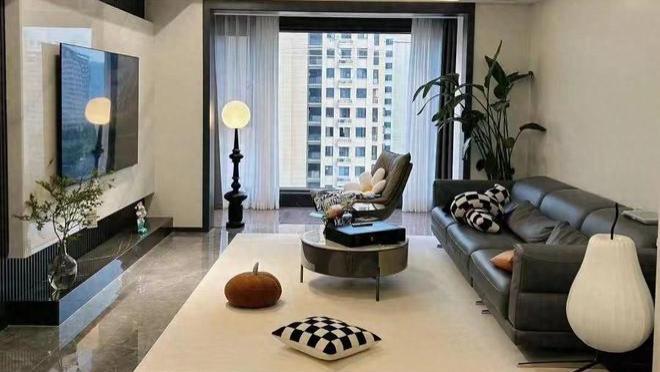 浙江夫妇拒绝过度装修，把110m²的家装得显大又干净，太高级了