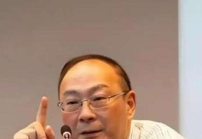 万万没想到，全球局势中“最乱”的竟是中国，人民大学金灿荣院长曾直言：中国周边环境