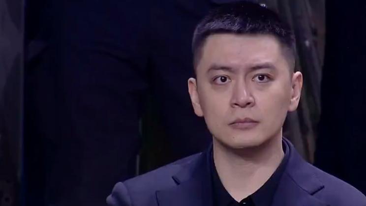 毫无精气神！鬼才杨鸣整活秀操作，辽宁遭同曦双杀，输44分不是偶然