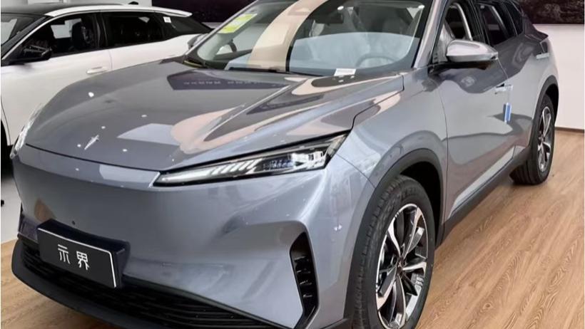 “富康”回归！HEDMOS示界富康06到店，轴距超2米7，续航520km