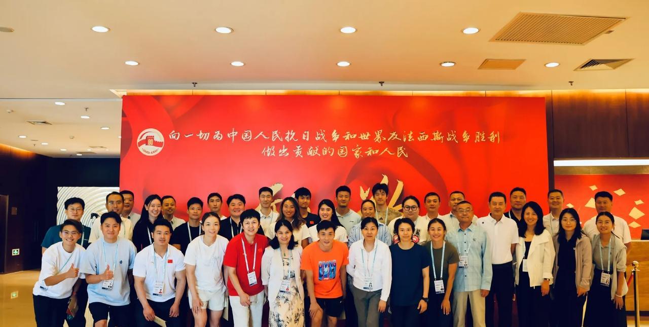 国乒参加阅兵观礼的有王励勤，马龙，陈梦！