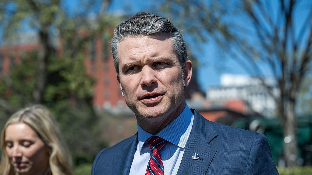 美防长赫格塞思首访印太地区两大新看点