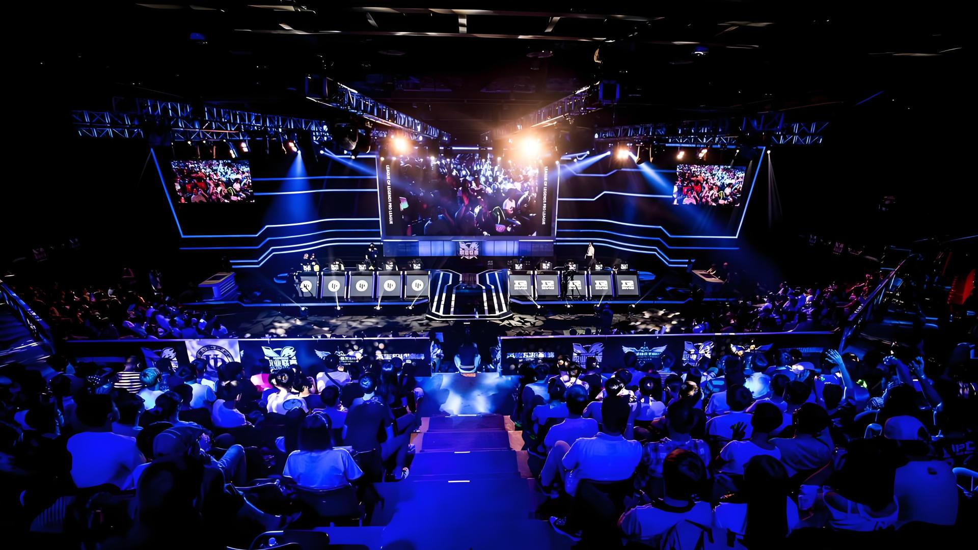 电竞产业：大学生的高薪突围指南​