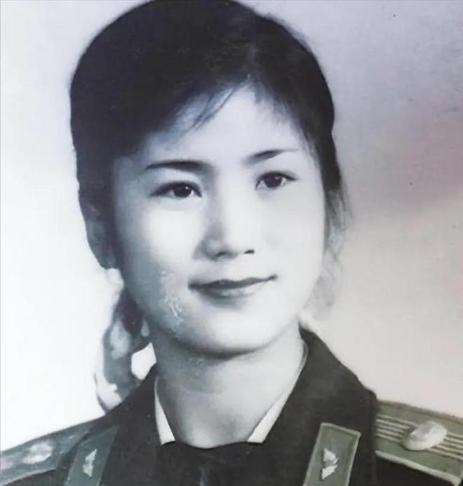 1973年，一位广西姑娘自称毛主席“女儿”，工作人员怀疑她是骗子，毛主席却说：“