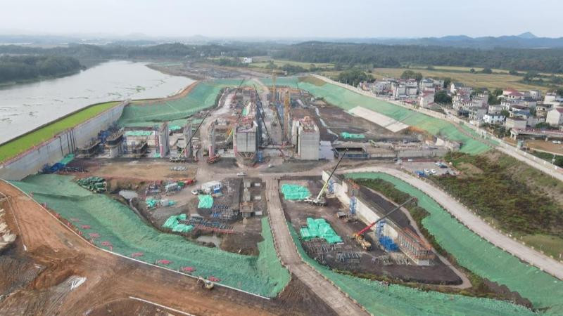 江西昌江航道提升工程 全面开展机电安装