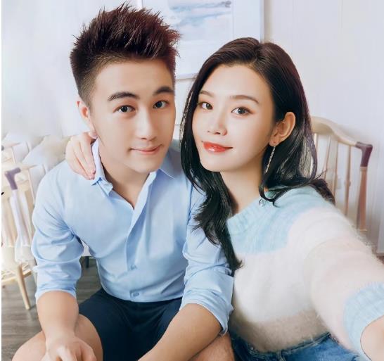 大家不要羡慕奚梦瑶了，
因为我们永远不可能成为她，
仅仅这一个条件，我们就无法达
