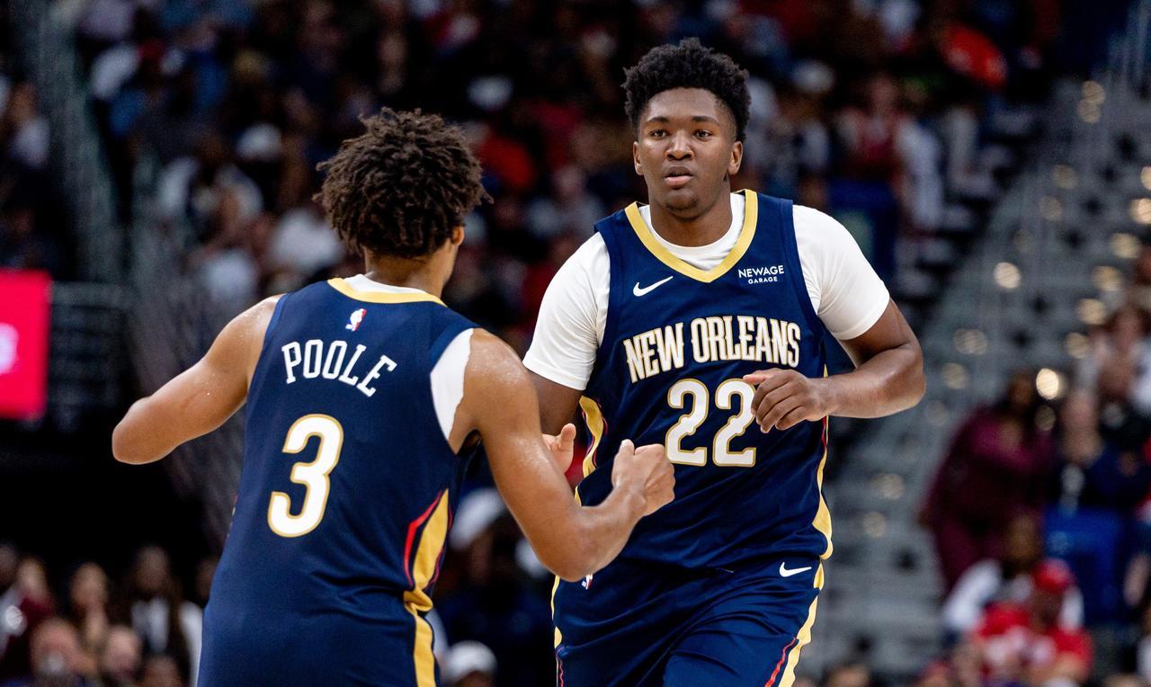 境遇天差地别！奎因爆发大胜，杨瀚森难获登场机会
这还是那个曾被杨瀚森打爆的奎因吗