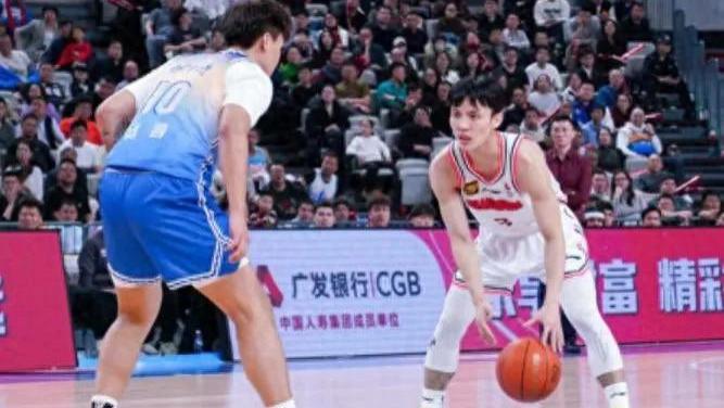 从小弟到核心，徐杰已成广东最强后卫