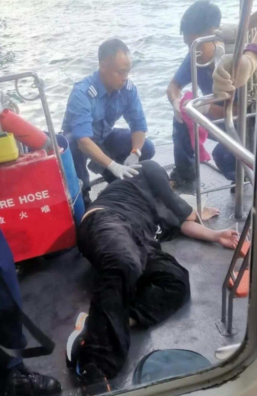 香港顶流姜涛意外坠海，清醒获救发文报平安
2025年6月24日下午约4时36分，
