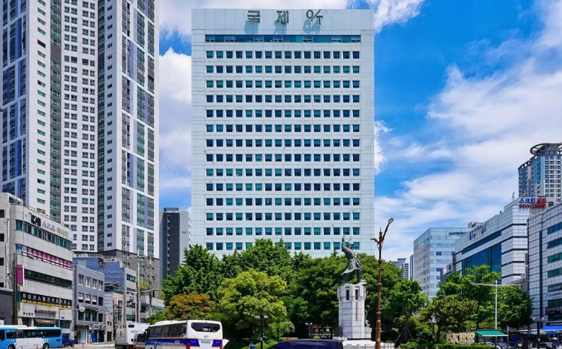 韩国对财阀下手

根据市场消息，李在明将于6月13日会见5家财阀集团的负责人，包