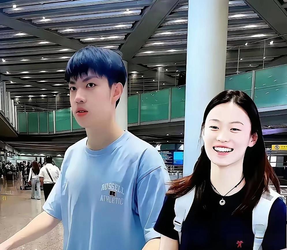 黄友政错了，
不仅是因为谈恋爱的问题，
而是因为既谈恋爱又输球。
20岁青春悸动