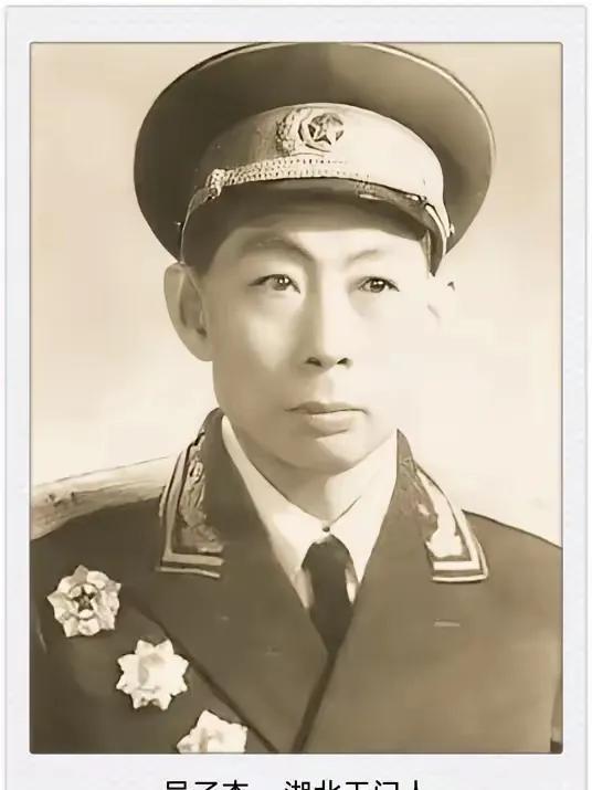 天山南麓的平叛首战
1949年9月25日，新疆国民党驻军通电起义，标志着新疆和平