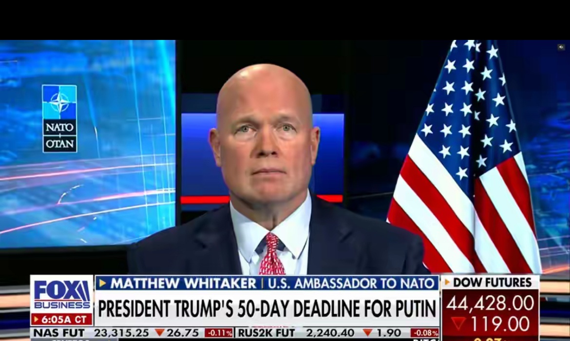 拉夫最近挺忙的，一会儿去东南亚，一会儿去金国，最后又跑到天朝来了。



拉夫有