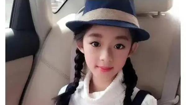 事态升级！官媒下场问责，单位调查太草率，网友曝黄妈或是大佬