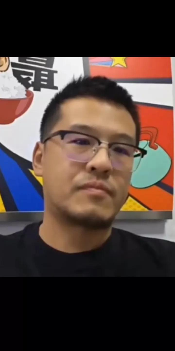 昨天，国内著名篮球评论员杨毅在接受采访时，被问道孙军，胡卫东，朱芳雨，李楠，丁彦
