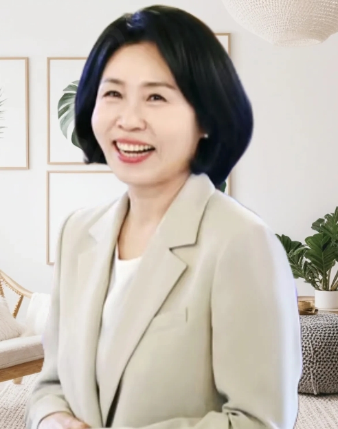刚刚查了一下李在明夫人
不查不知道，一查才明白！
 
李在明当选后，夫人金惠景首