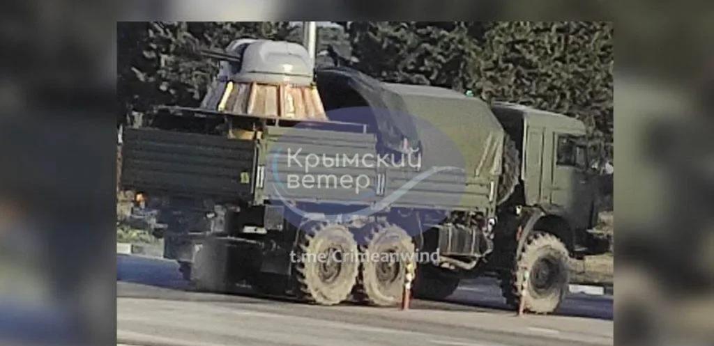 俄罗斯这次拼上了老底
把军舰的AK630速射炮都拿到阵地上
充当固定火力守堑壕