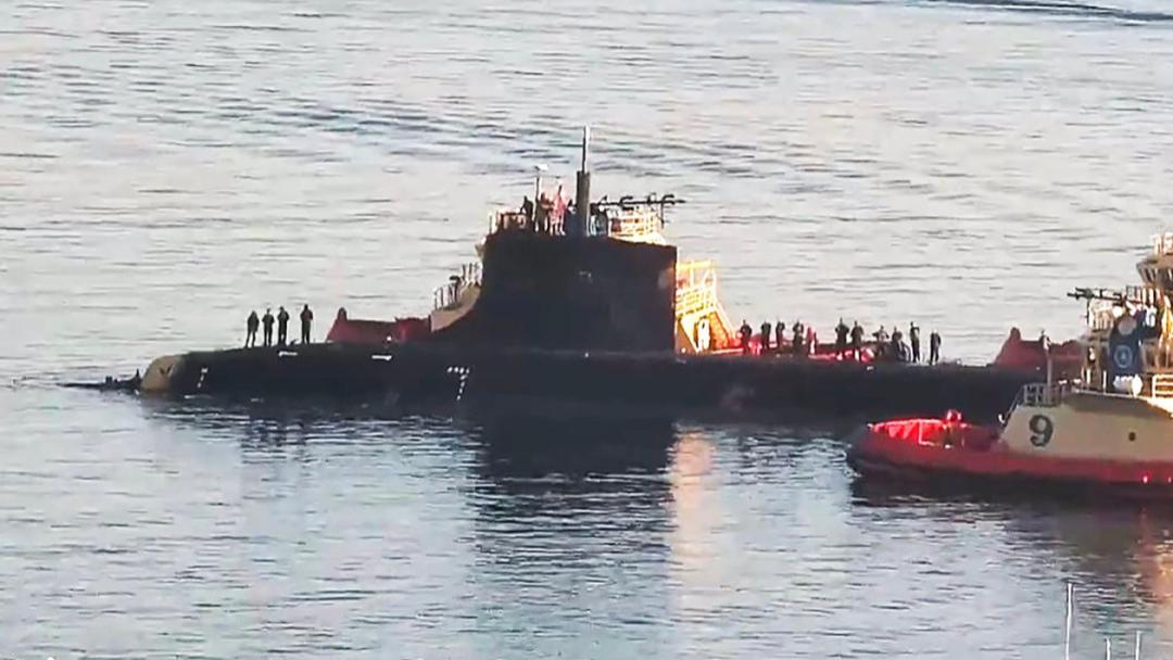 台独分子还在做梦？海警上演海上科目三，网友：这波操作太解气！