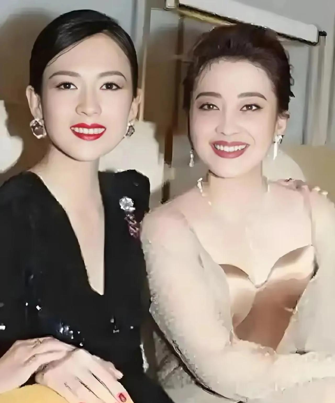 #你认为章子怡梅婷谁的演技更胜一筹#
我觉得各有千秋
章子怡在电影赛道真的是无人