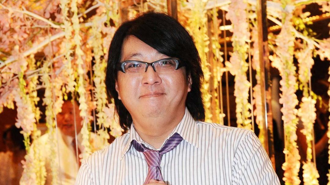 “小胖老师”57岁袁惟仁再传紧急送医，曾创作《征服》等经典作品