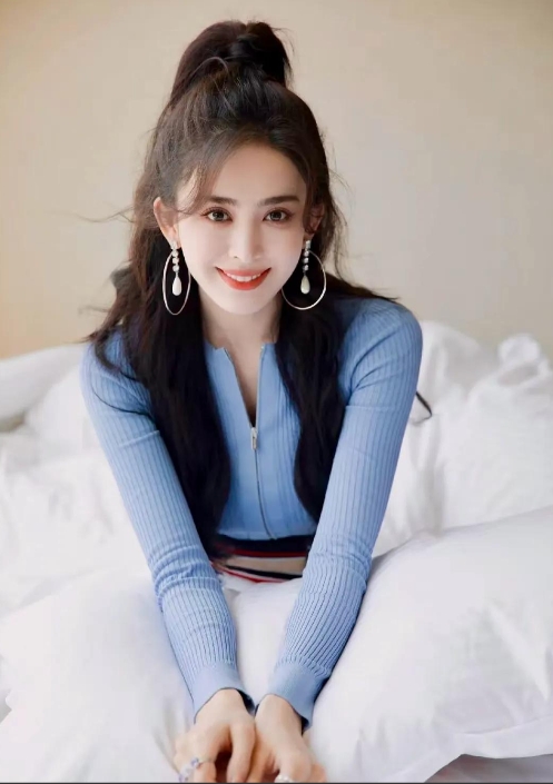 古力娜扎：盛世美颜+完美比例，神仙颜值你见过吗？