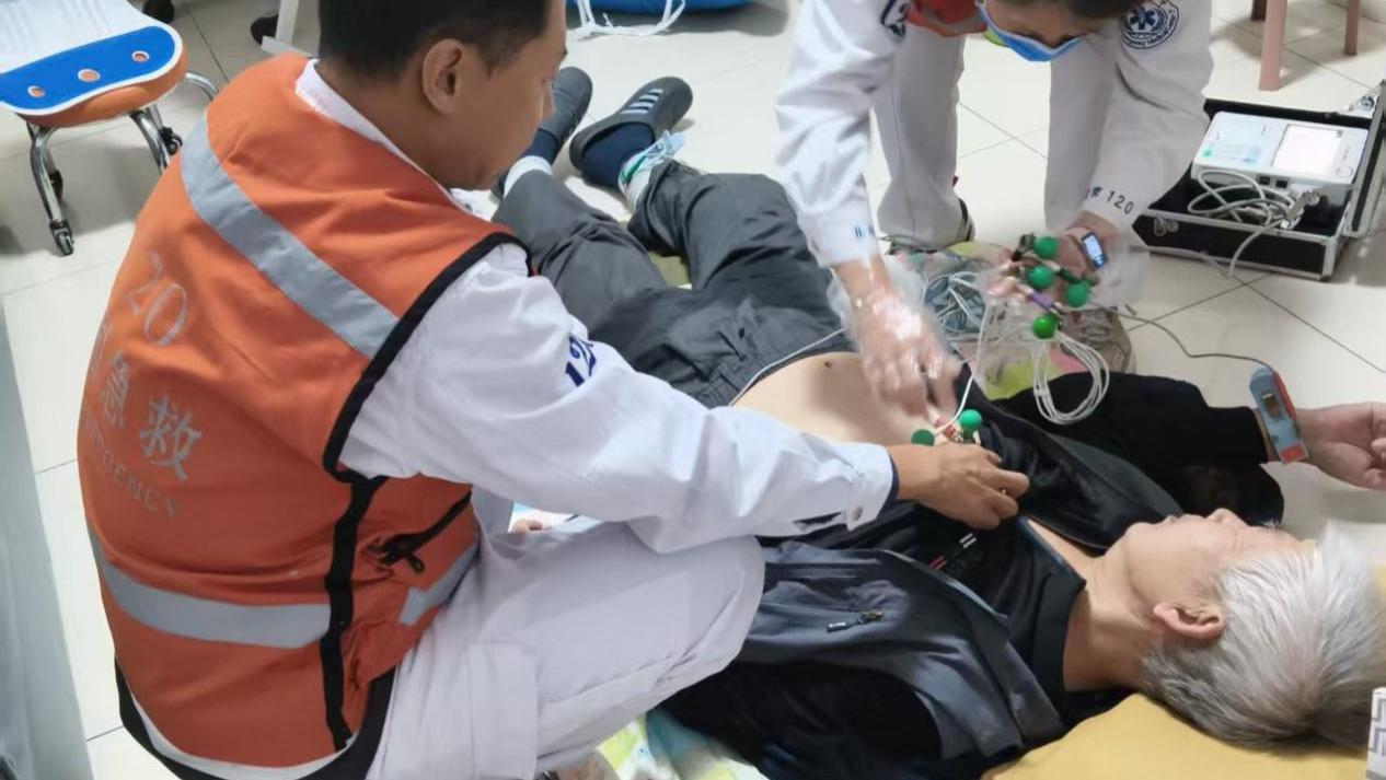 首钢120紧急救治缺血性脑卒中患者