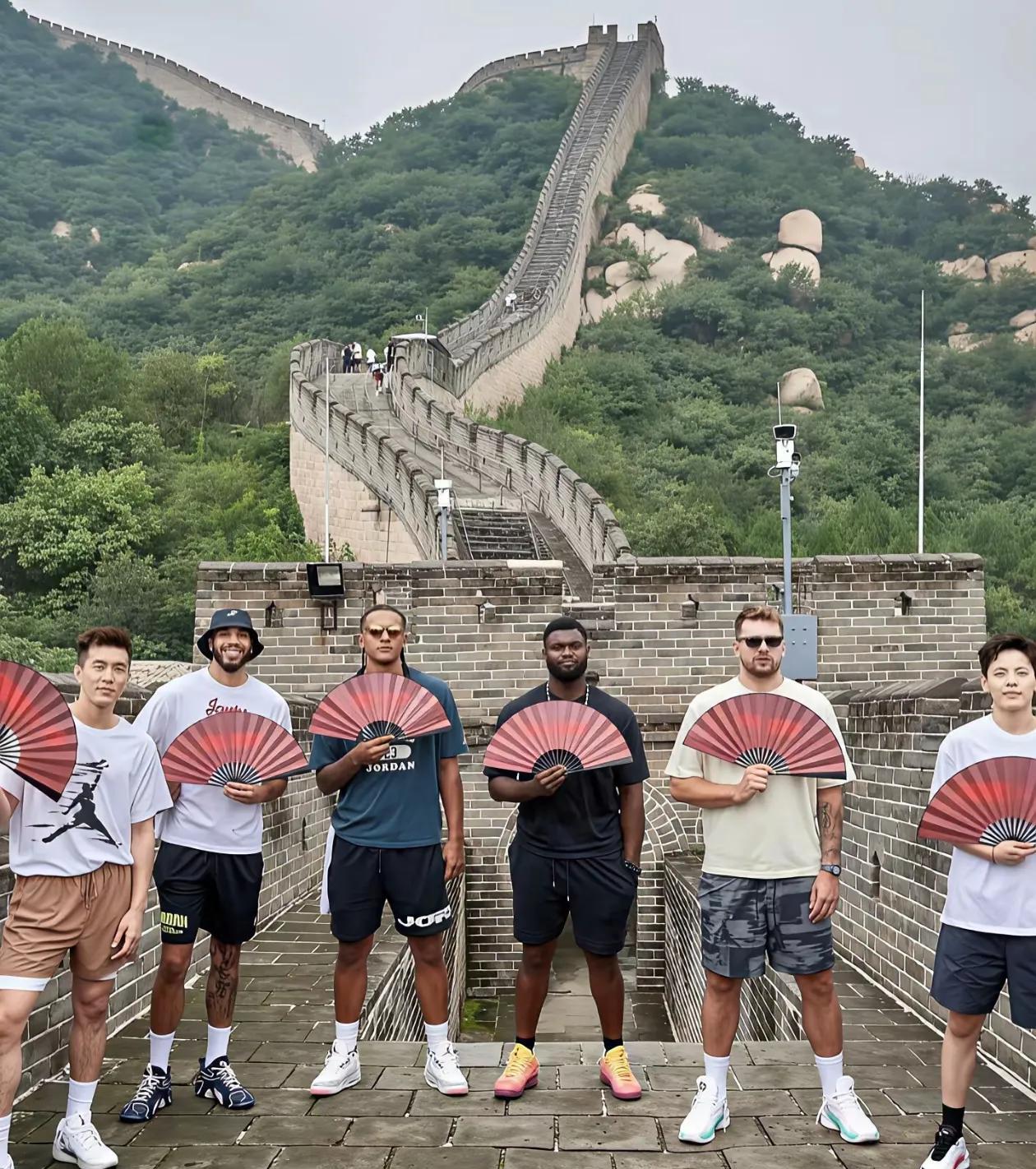 图中最强的应该是塔图姆。
东契奇在2024年总决赛败给凯尔特人，绿军三探花拿下总