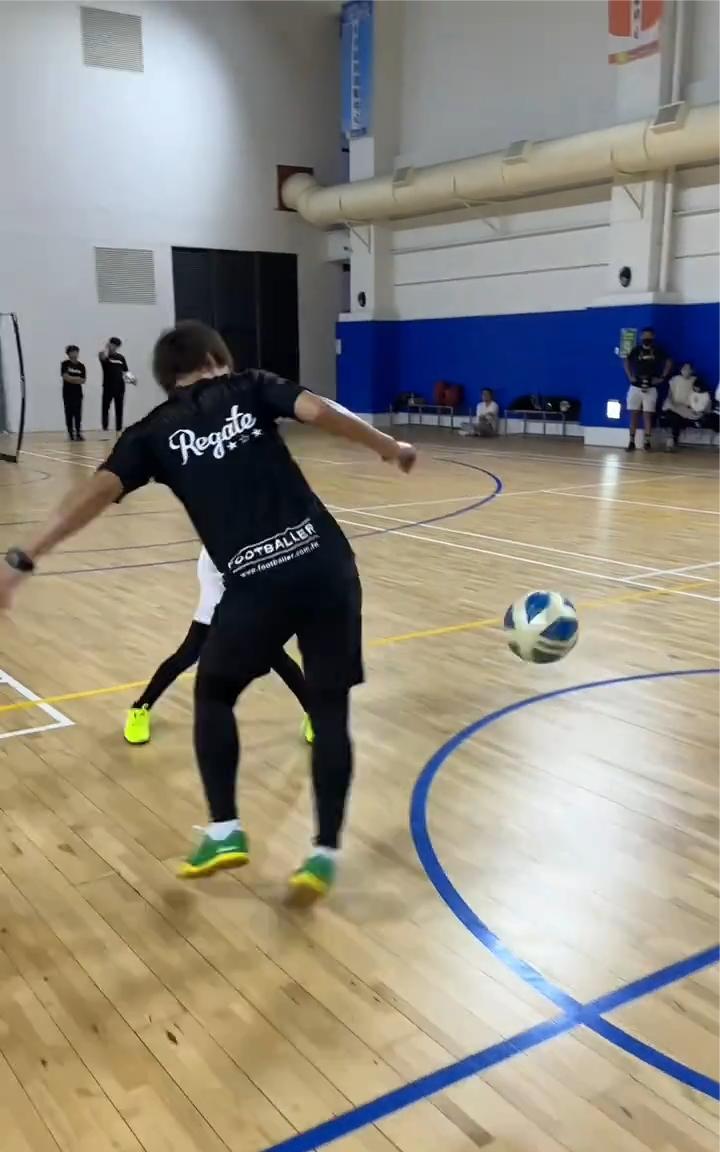 慢点。
