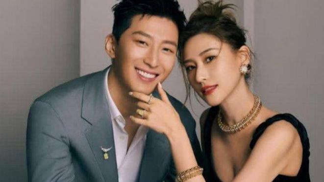 窦骁为妻子何超莲庆生，这对夫妻还未离婚，长期分居让女方不满