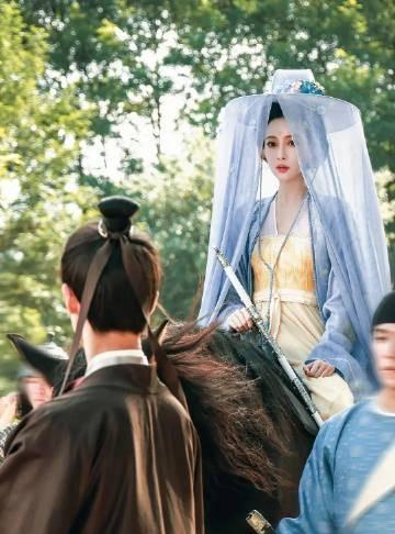 《尚公主》孟子义 李昀锐 cp站姐出图了 还是得三搭啊 有三搭什么都有了