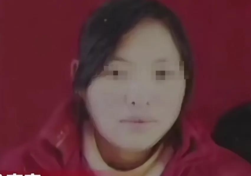 2013年，一对年轻夫妇在江苏无锡上火车，凌晨2点，妻子上厕所，哪料，半个小时还